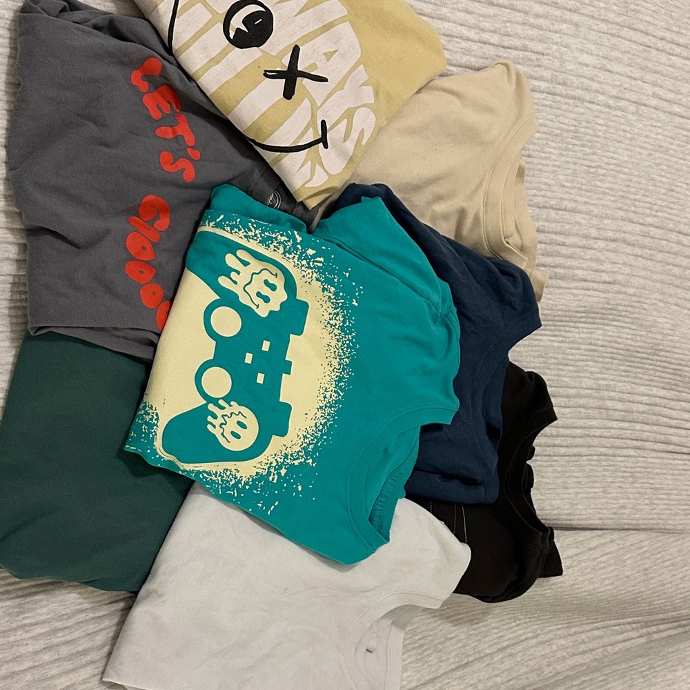 Kids Short-Sleeve Graphic Tee - Teal Truck Design